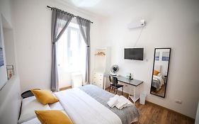 Cosmo Guesthouse